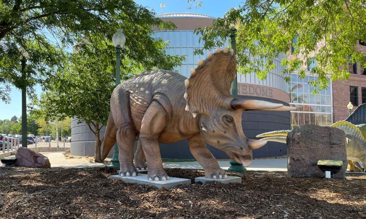 Dinosaurs in the Wild